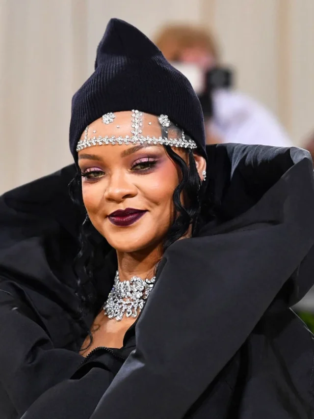 Rihanna Takes Off With Significant First Performance of 'Lift Me Up' Watch at the 2023 Oscars