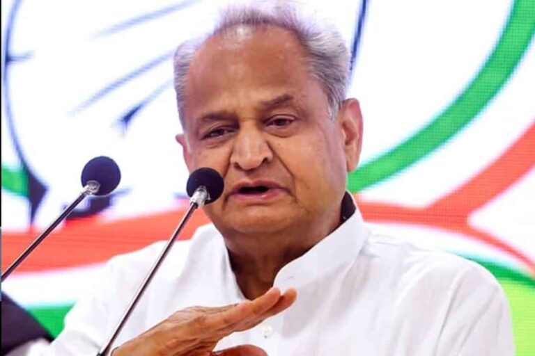 अशोक गहलोत का जीवन परिचय Ashok Gehlot Biography In Hindi » Biography