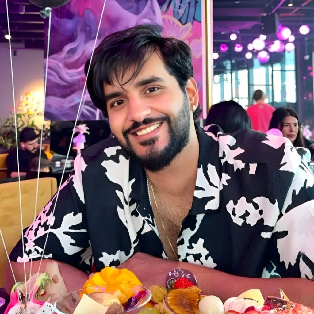 अभिषेक मल्हान (फुकरा इंसान) का जीवन परिचय | Abhishek Malhan Biography In Hindi