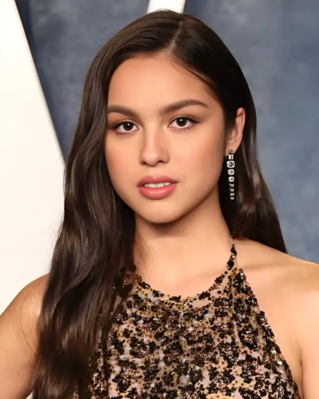 Olivia Rodrigo Age, Height, Songs, Net Worth And More
