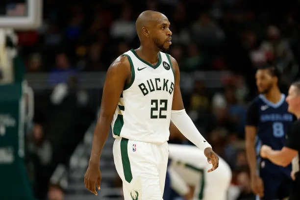 Khris Middleton Biography, Age, Height, Weight, Net Worth, Wife, Girlfriend, Stats, Career