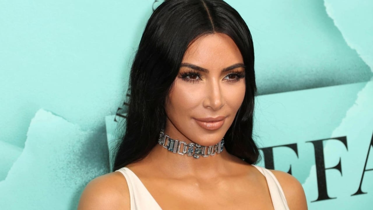 Kim Kardashian Height, Weight, Age, Family, Biography, Husband, Net