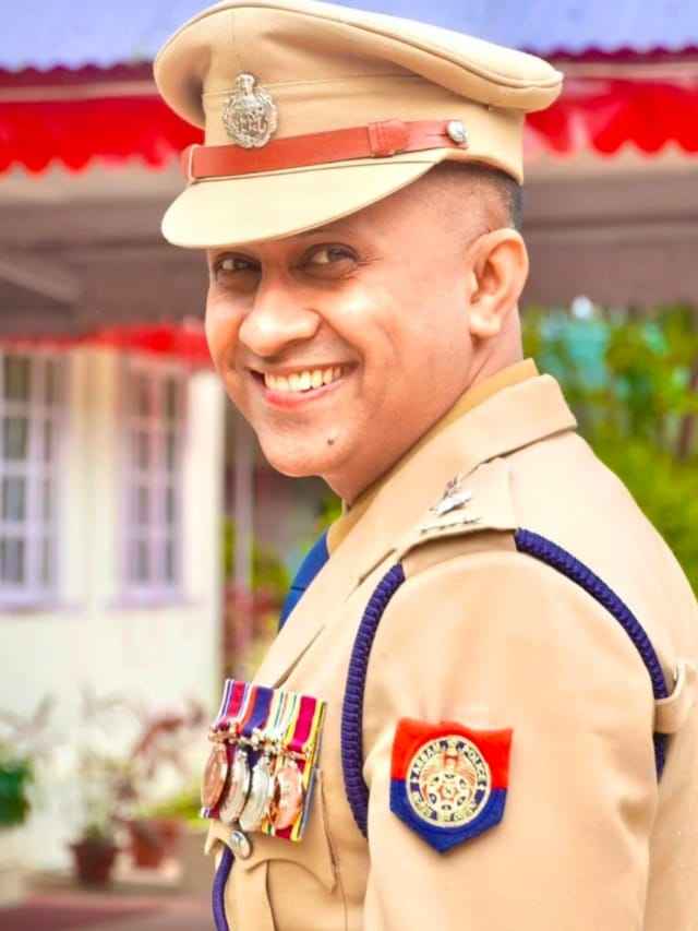 IPS Anand Mishra Biography, Age, Wife, Children, Career, Net Worth