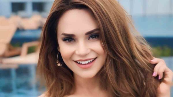 Rosanna Pansino Biography, Age, Height, Weight, Husband, Net Worth