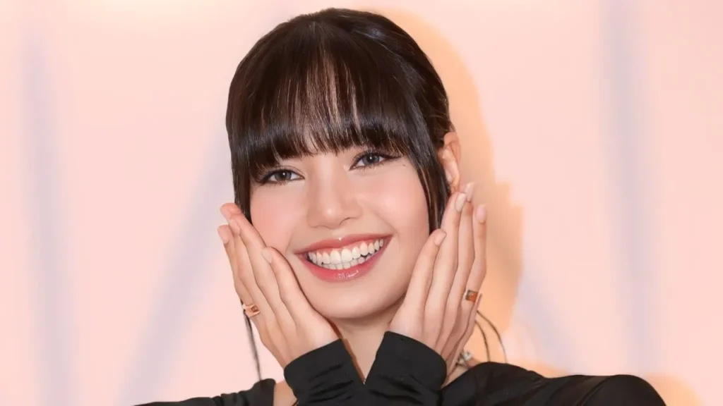 Lalisa Manobal (Blackpink Lisa) Height, Affairs, Net Worth, Family