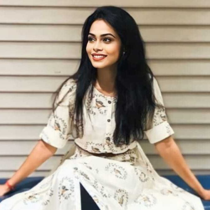 Visha Vira Age, Height, Weight, Family, Husband, Biography & More