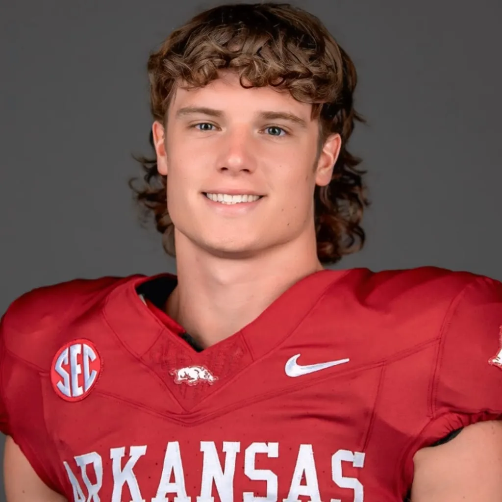 Isaac TeSlaa Age, Height, Wife, Stats, NFL Draft, Net Worth, and More