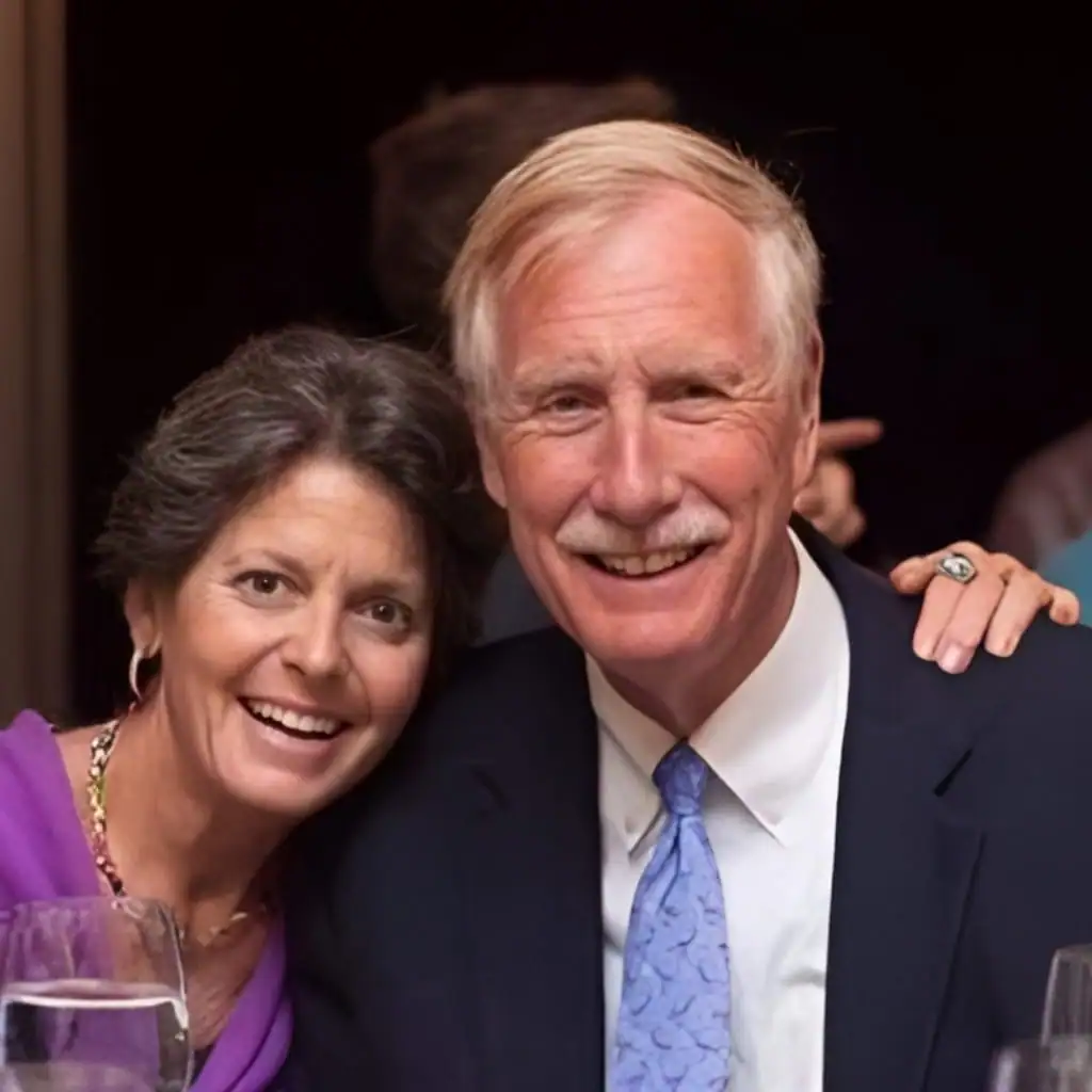 Angus King Age, Height, Wife, Family, Net Worth And More