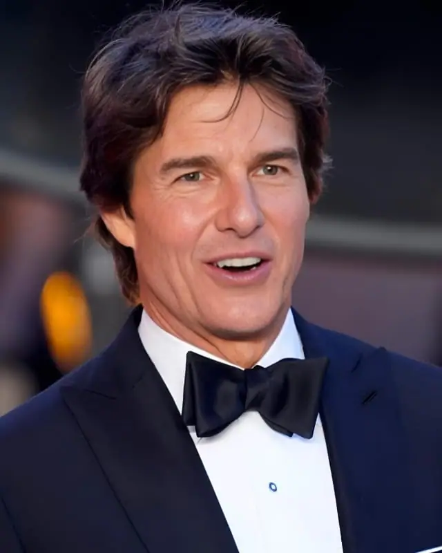 Tom Cruise Net Worth, Age, Height, Wife, Movies & More