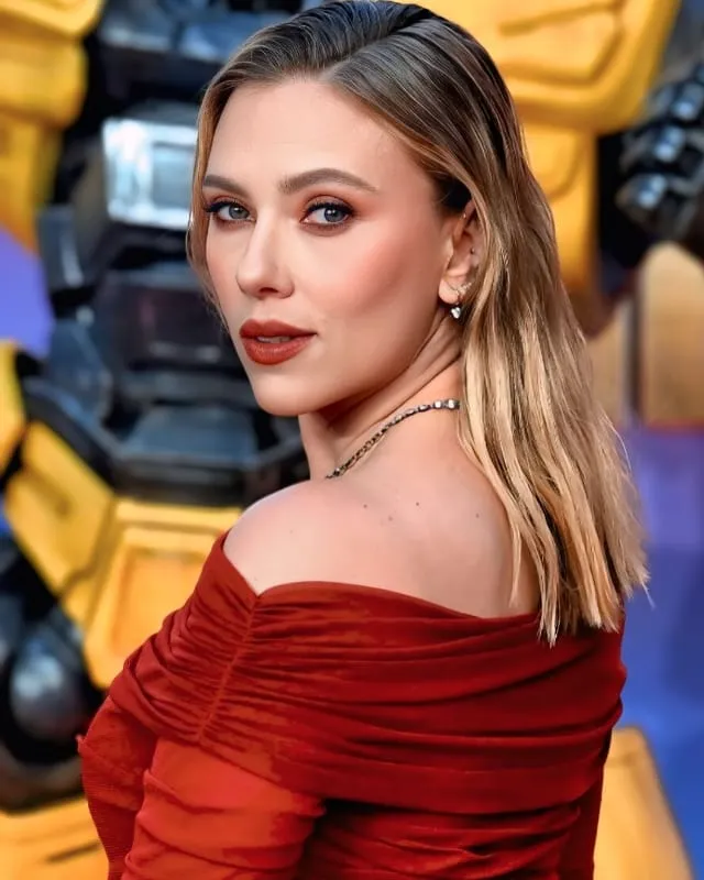 Scarlett Johansson Net Worth, Age, Height, Affairs, Kids, Movies and More