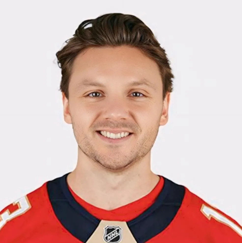 Sam Reinhart Age, Height, Wife, Injury, Net Worth, And More