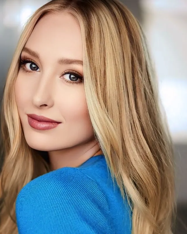 Kayla Radomski Age, Height, Partner, Finance, Net Worth And More