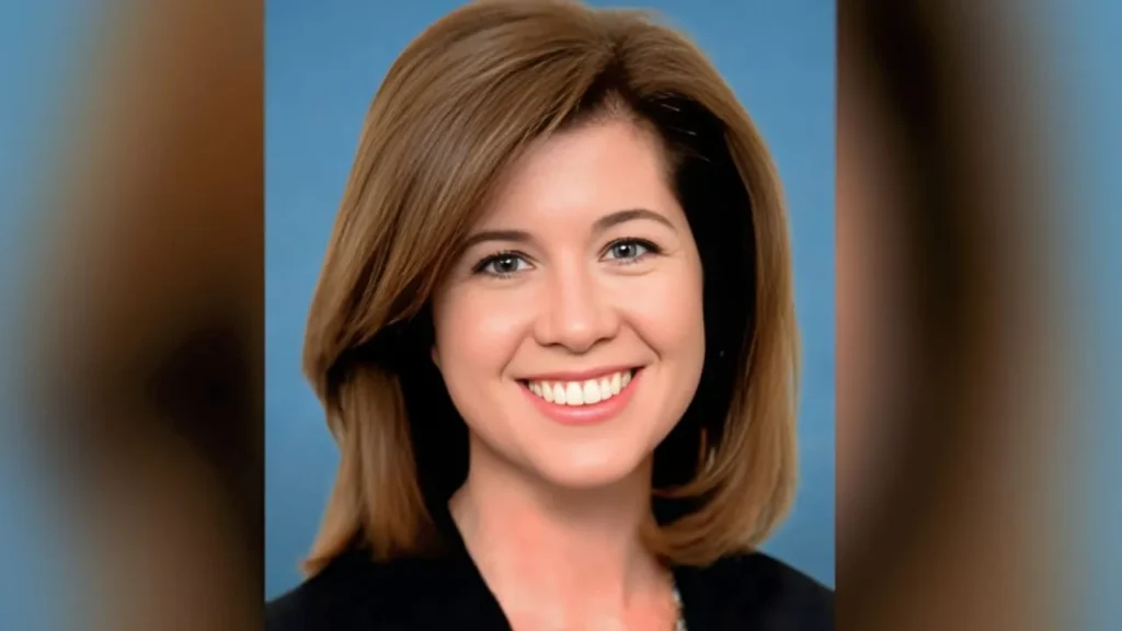 Who is Elizabeth MacDonough? Age, Height, Husband, Net Worth and More