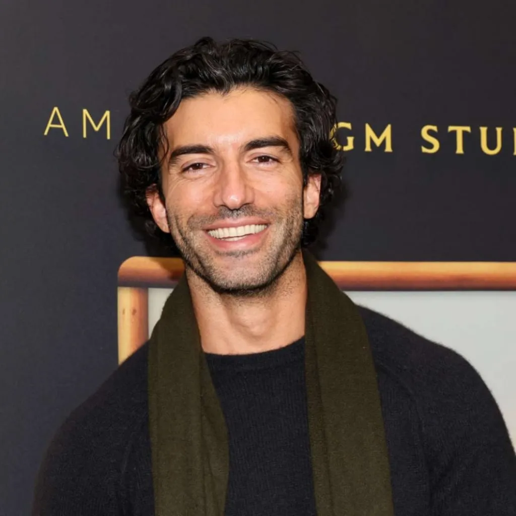 Justin Baldoni Net Worth, Age, Height, Wife, Movies And More