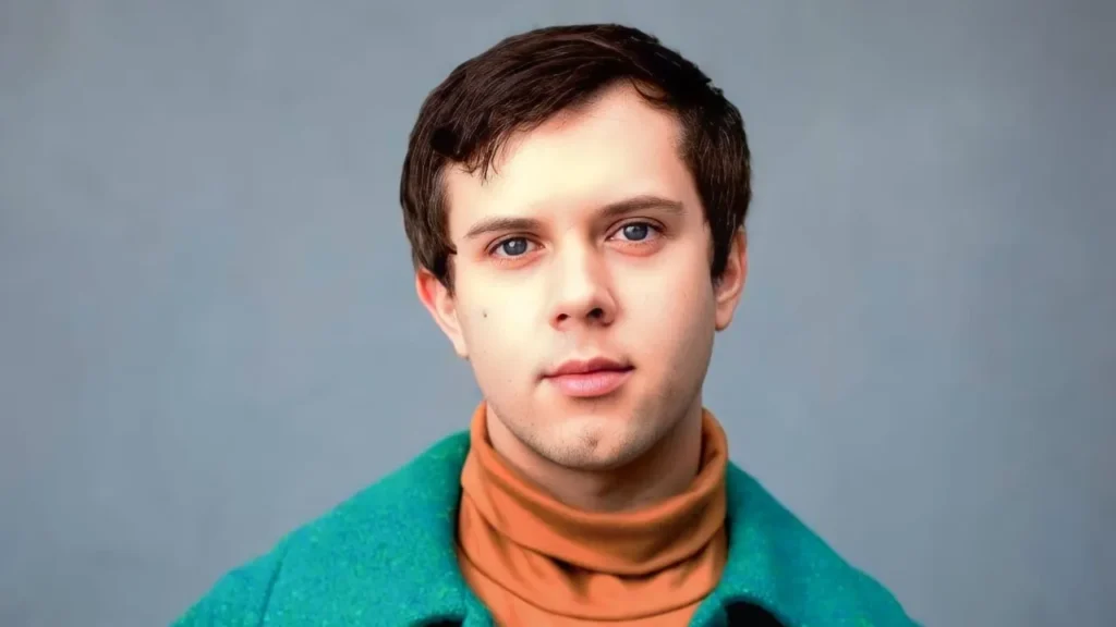 Cole Escola Age, Height, Wiki, Movies, Songs, Net Worth and More