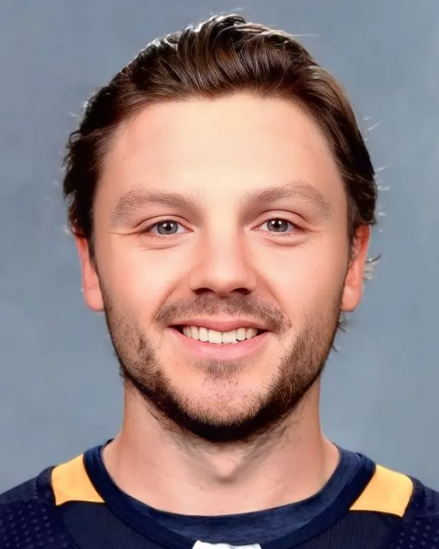 Sam Reinhart Age, Height, Wife, Injury, Net Worth, And More