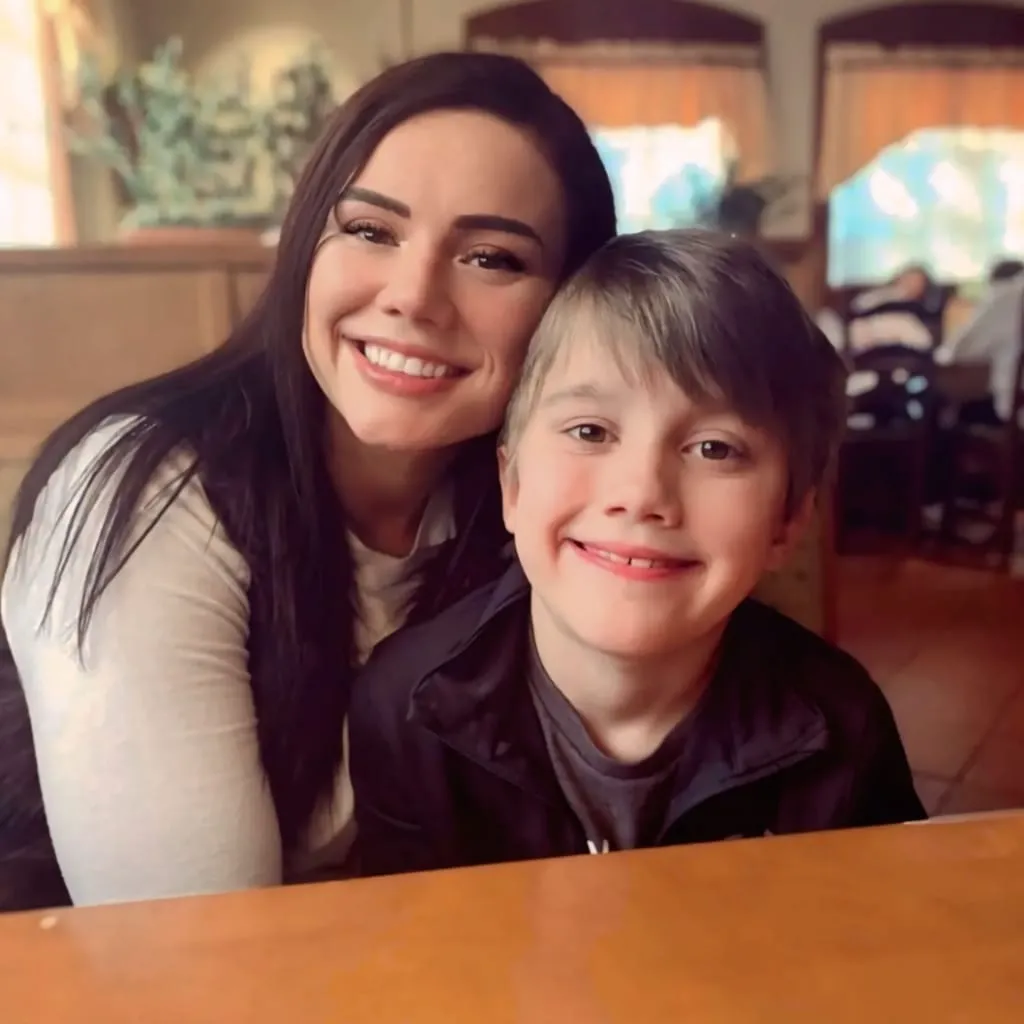 Whitney Purvis Age, Height, Affairs, Son, Net Worth And More