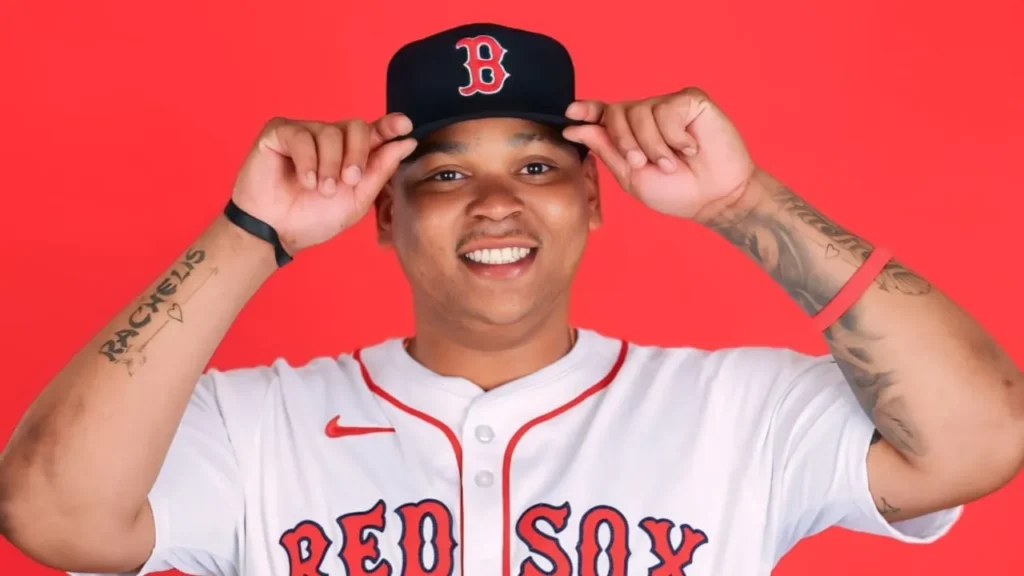 Rafael Devers Net Worth, Age, Height, Wife, Stats & Biography