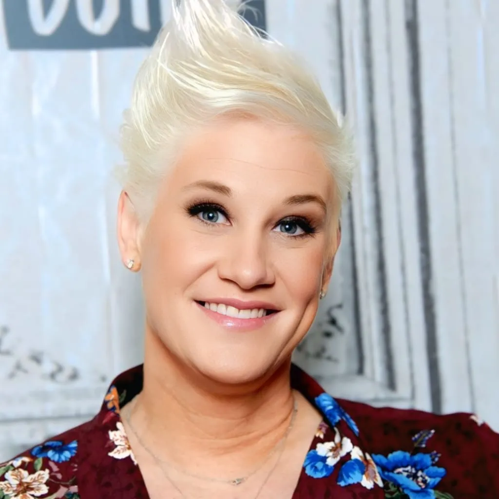 Anne Burrell Net Worth, Age, Height, Husband, Death Cause, And More