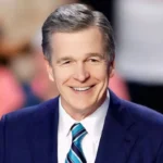 Roy Cooper Age, Height, Wife, Family, Net Worth And More