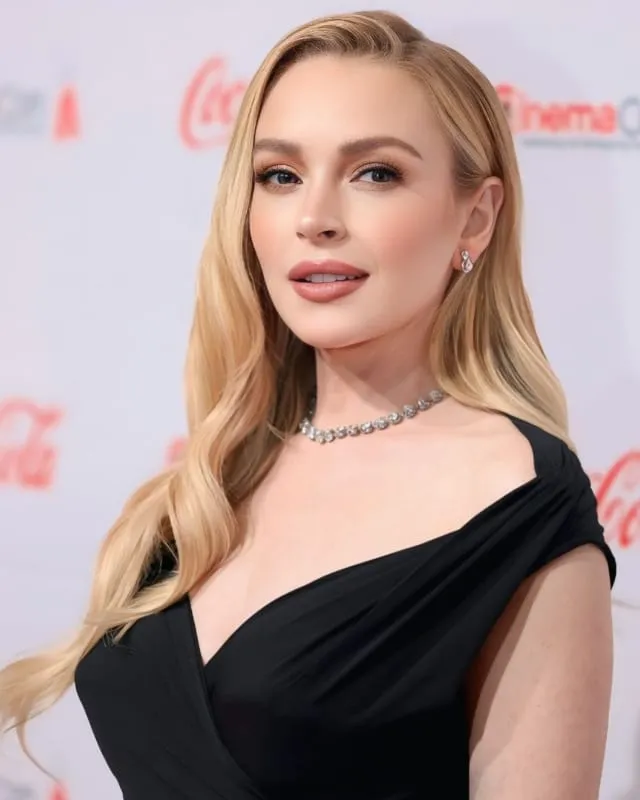 Lindsay Lohan Net Worth, Age, Height, Husband & More
