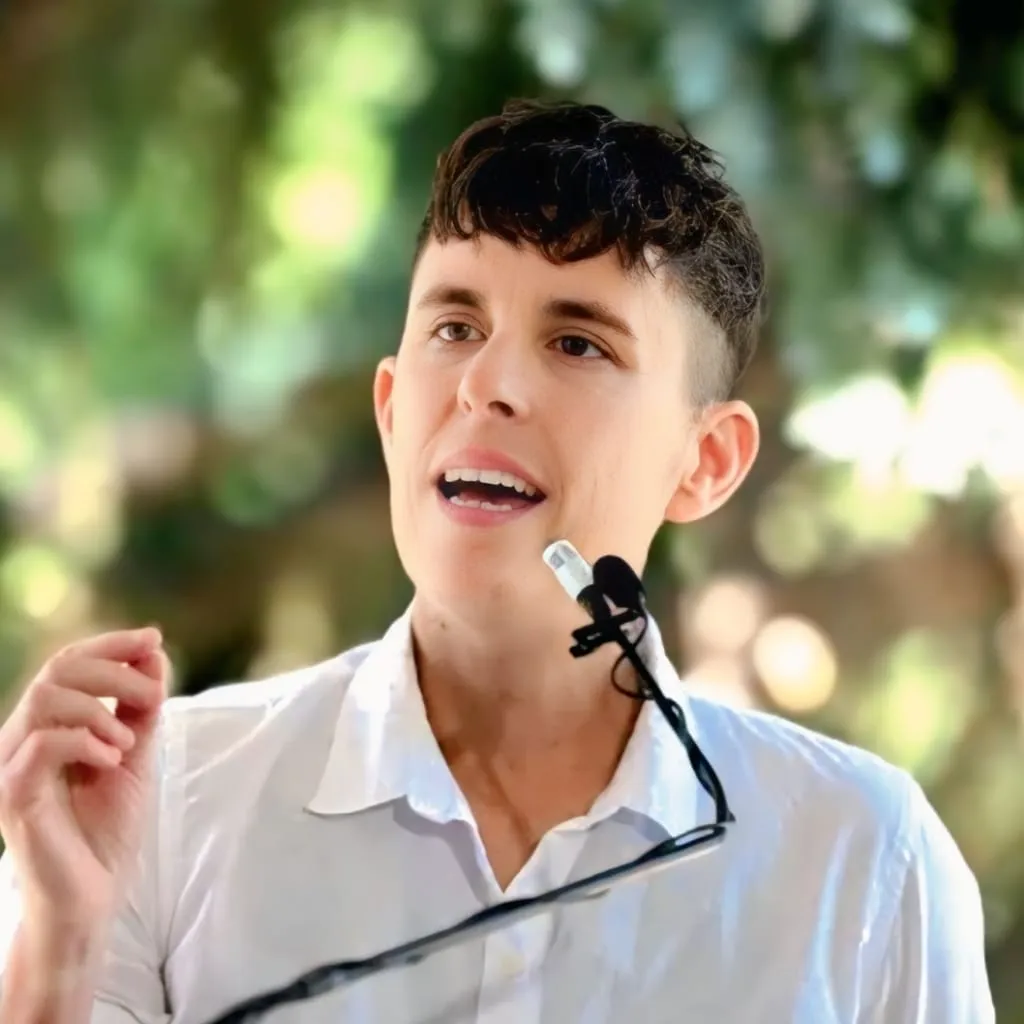 Andrea Gibson Death, Age, Height, Books, Net Worth, And More