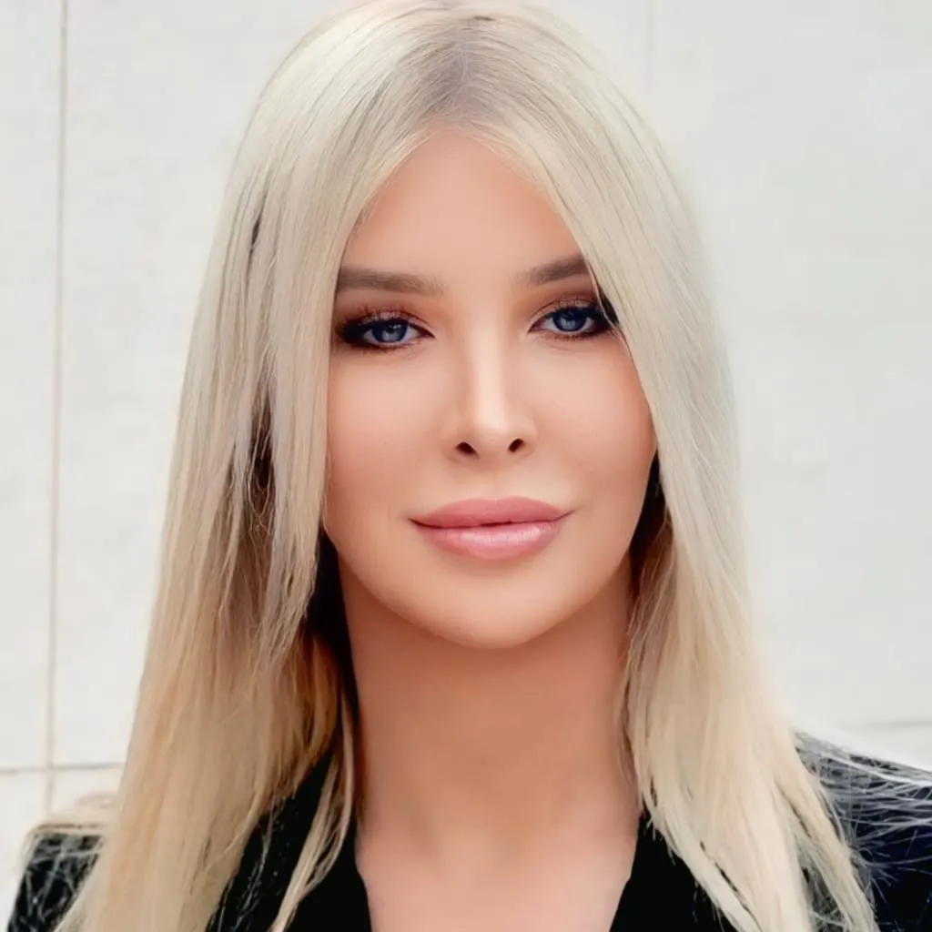 Sophia Hutchins Death, Age, Height, Birth Name, Net Worth, And More