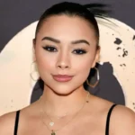 Alix Lapri Age, Height, Boyfriend, Songs, Net Worth And More