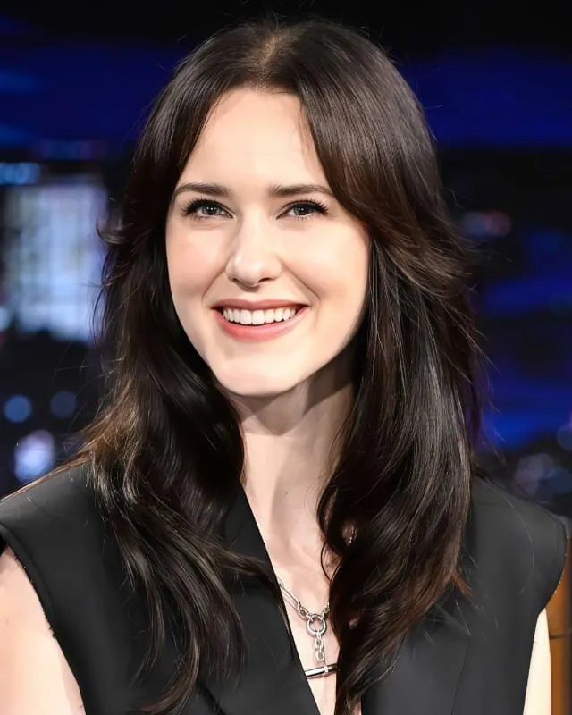 Rachel Brosnahan Height, Age, Bio, Net Worth And More