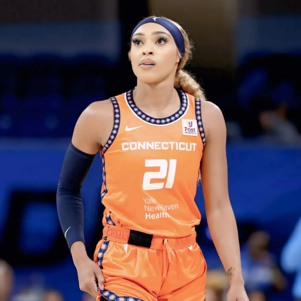 DiJonai Corrington Age, Height, Boyfriend, Net Worth And More