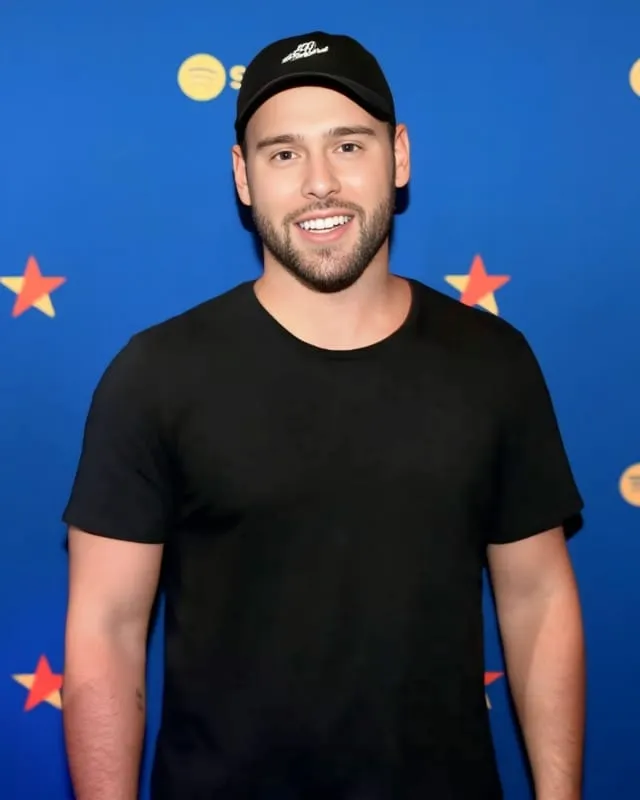 Scooter Braun Age, Height, Wife, Net Worth And More