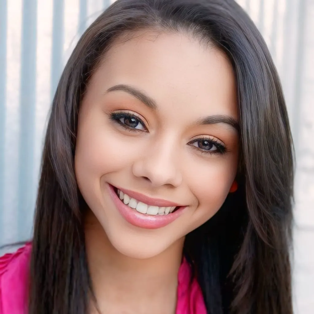 Alix Lapri Age, Height, Boyfriend, Songs, Net Worth And More