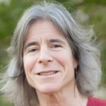Who is Nina Kraus? Age, Height, Family, Biography & More