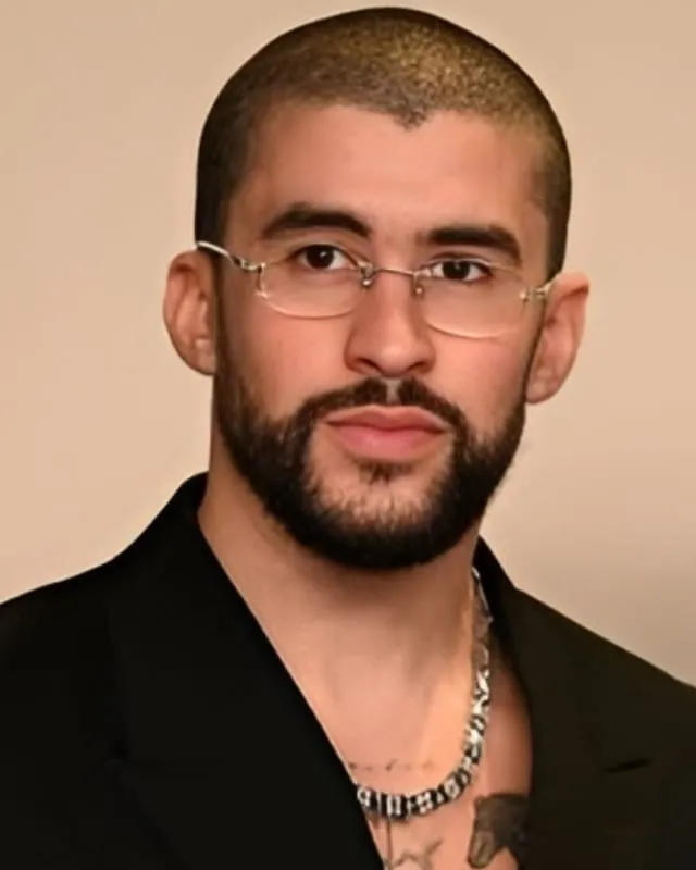 Bad Bunny Age, Height, Wife, Songs, Real Name, Net Worth & More