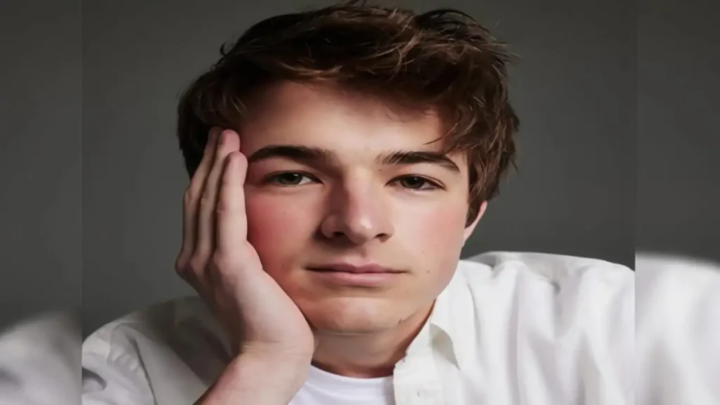 Harry Sisson Age, Height, Girlfriend, Net Worth And More