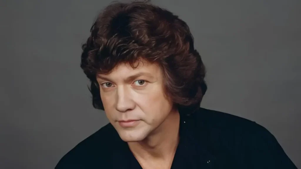 John Lodge Age, Height, Wife, Songs, Net Worth And More