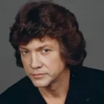 John Lodge Age, Height, Wife, Songs, Net Worth And More
