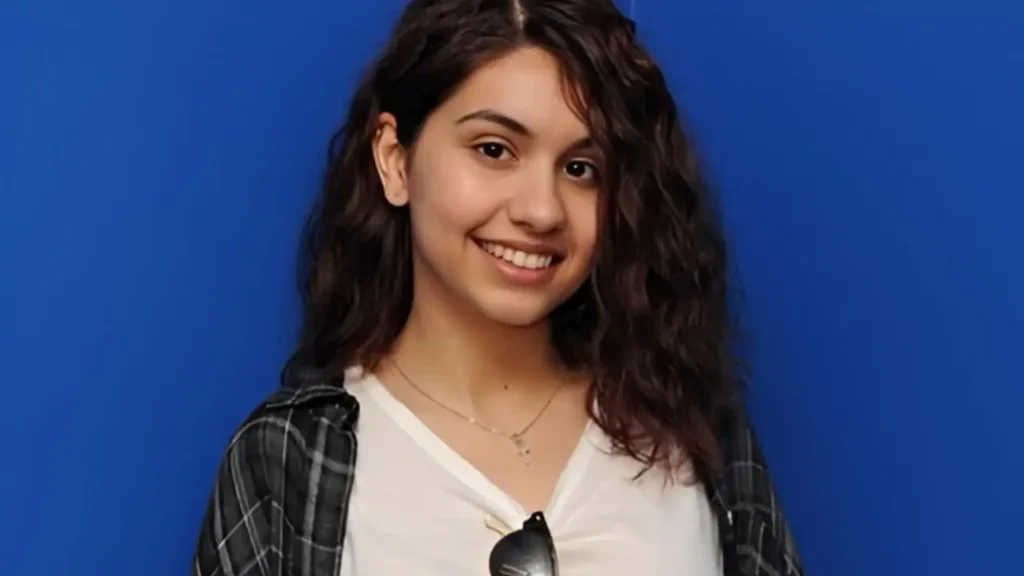 Alessia Cara Age, Height, Husband, Songs, Net Worth And More