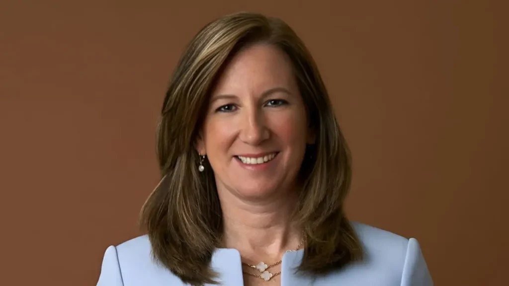 Cathy Engelbert Age, Height, Husband, Net Worth And More