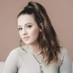 Maggie Baugh Age, Height, Songs, Net Worth And More