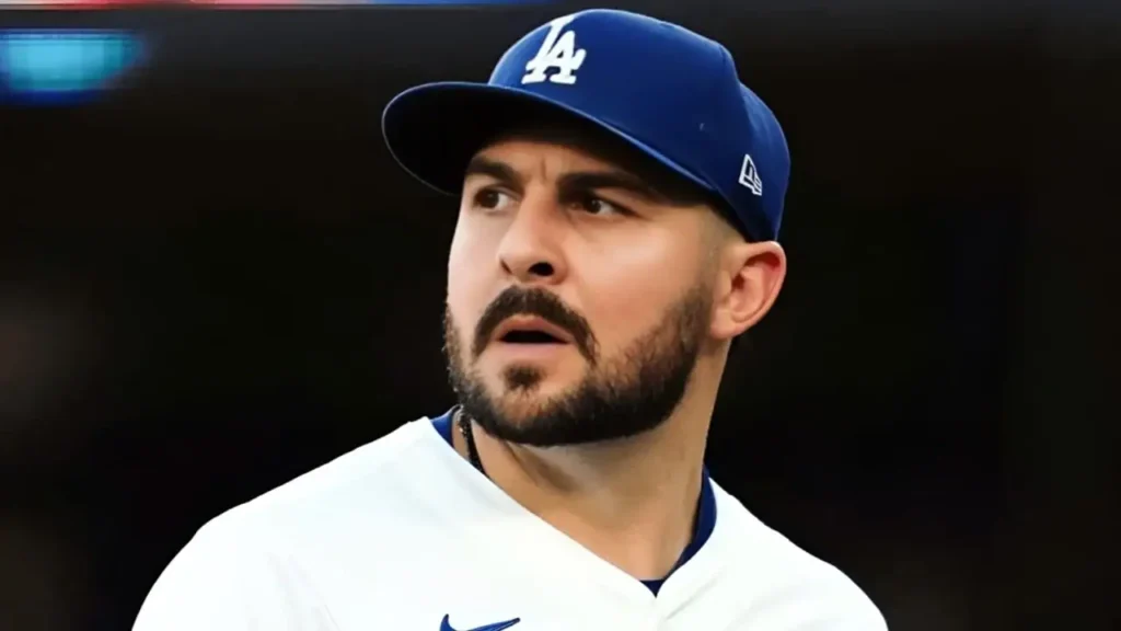 Alex Vesia Age, Height, Wife, Stats, Net Worth And More