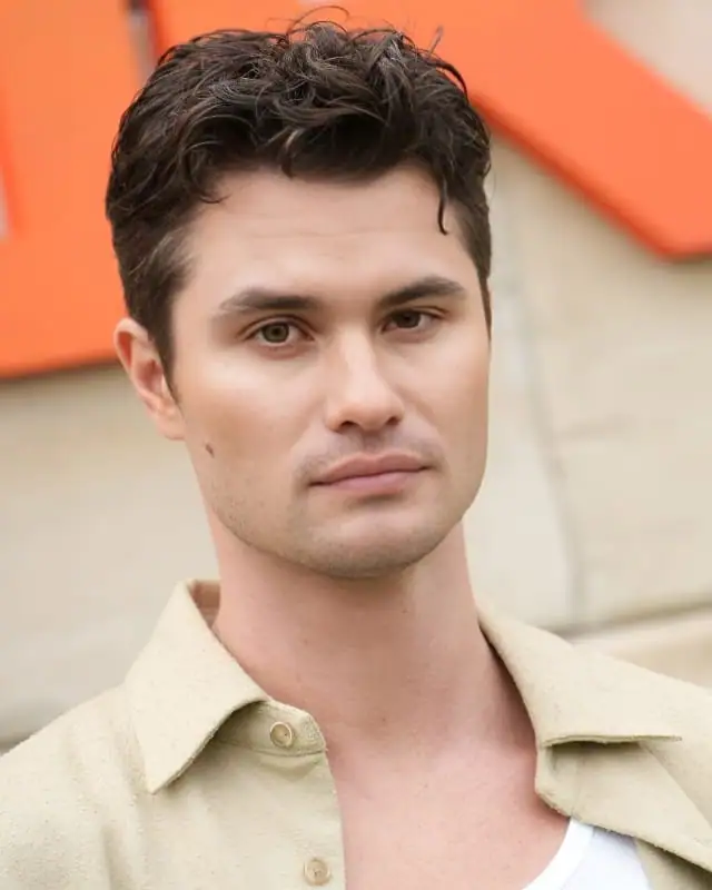 Chase Stokes Height, Age, Wife, Net Worth And More