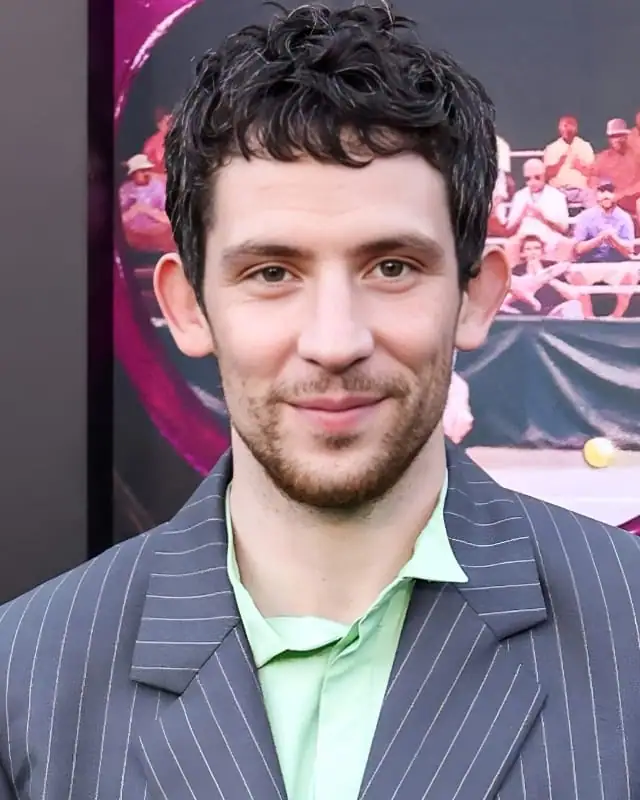 Josh O’Connor Age, Height, Wife, Net Worth And More