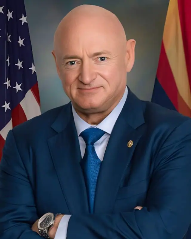 Mark Kelly Age, Height, Wife, Salary, Biography