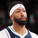 Anthony Davis Height, Age, Wife, Stats, Biography
