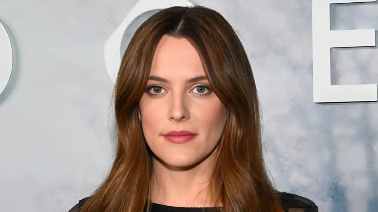 Riley Keough Age, Height, Movies, Net Worth And More » Biography Wallah