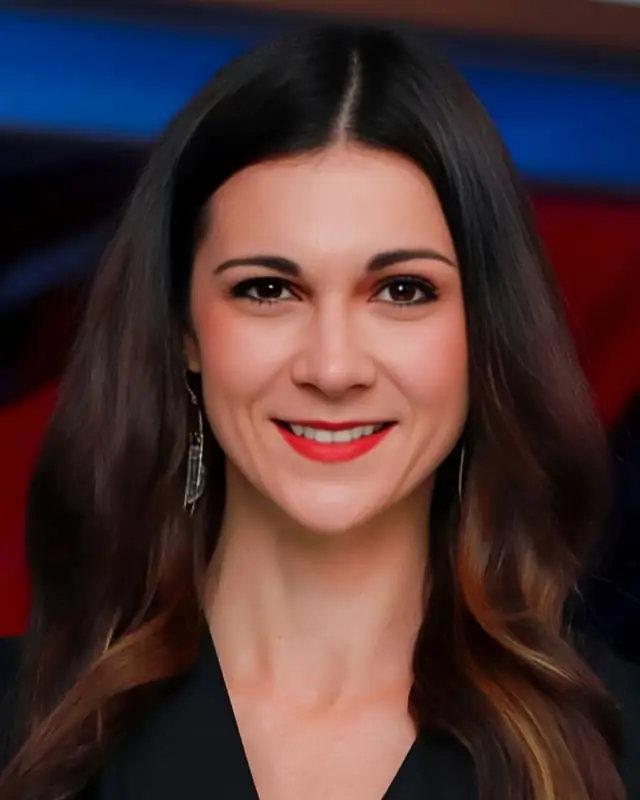 Christina Chambers Age, Height, Family, Biography