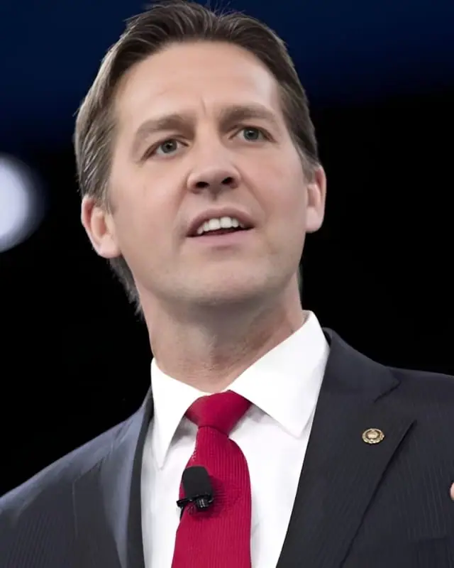 Ben Sasse Age, Height, Wife, Salary, Net Worth And More