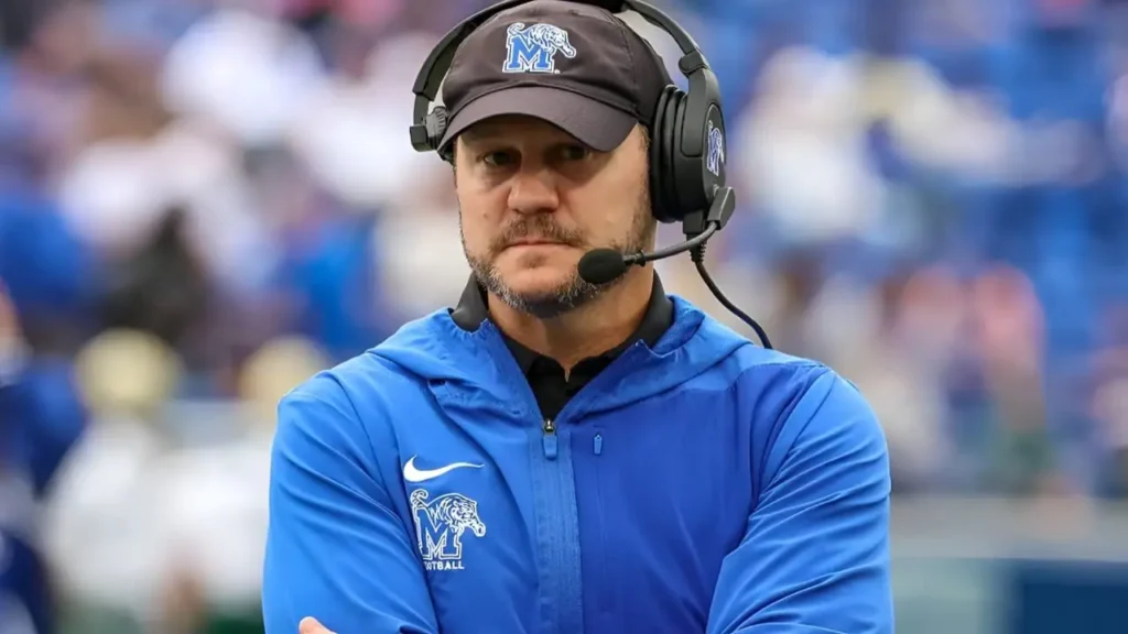 Ryan Silverfield Age, Height, Wife, Salary, Biography