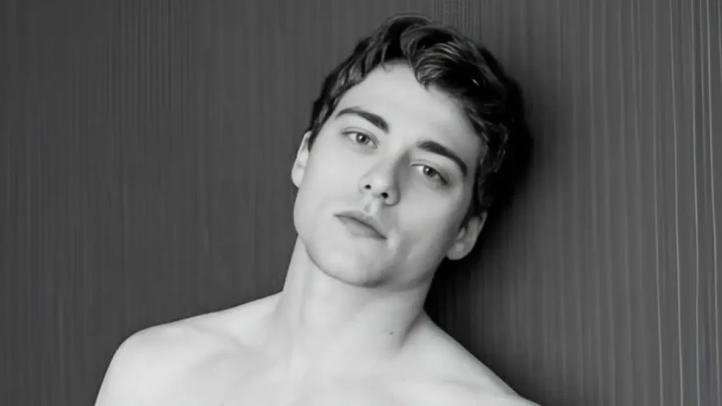 Lane V. Rogers Age, Height, Family, Net Worth And More